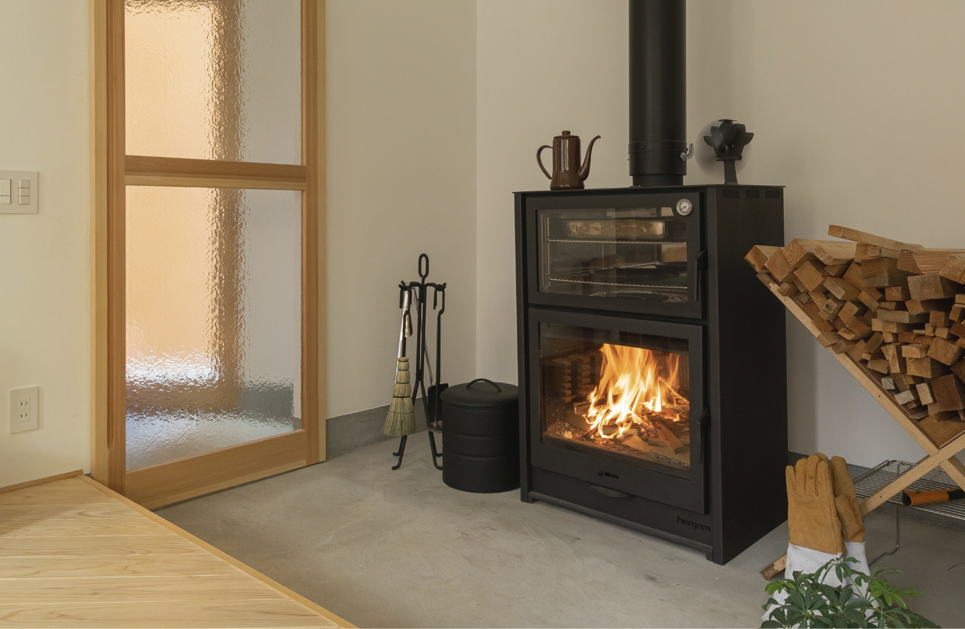 薪ストーブガラスのクリーニング